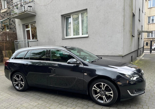 Opel Insignia cena 43000 przebieg: 178000, rok produkcji 2015 z Kraków małe 106